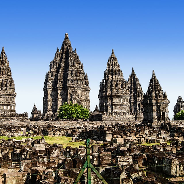 Vol Paris - Yogyakarta
