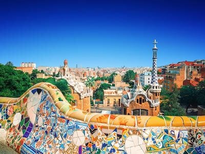 Cheap flight tickets from Lisbon to Barcelona with TAP Portugal