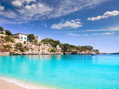 Flights from Amsterdam to Palma de Mallorca with Transavia Airlines